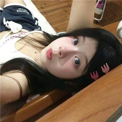 白衣侠女